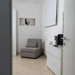 La Casa Di Thomas In Centro Apartment