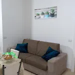 La Casa Di Thomas In Centro Apartment