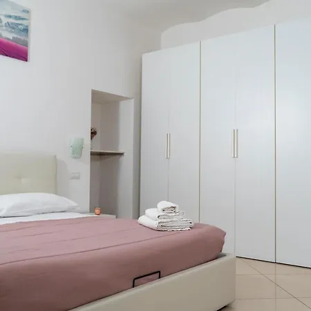 La Casa Di Thomas In Centro * Ματέρα