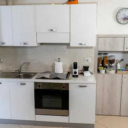 La Casa Di Thomas In Centro شقة