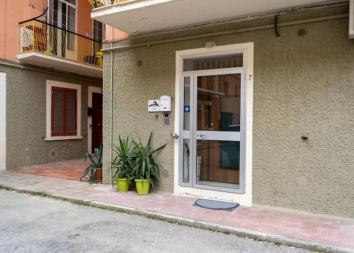 La Casa Di Thomas In Centro Lägenhet *